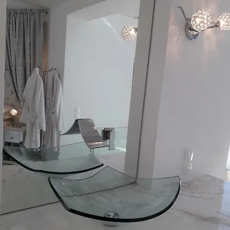 Volimes,zakynthos,dion Suite,private Pool,ideal For Young Families&children Agios Nikolaos (Zakynthos)